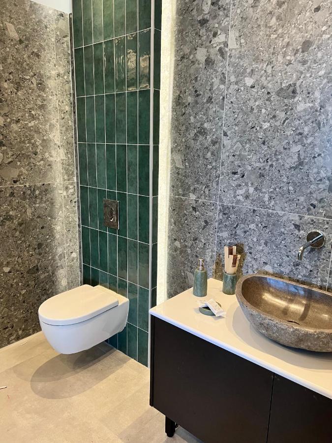 Cora May Central Villa With Private Pool 200M To The Beach 팔리라키 외부 사진