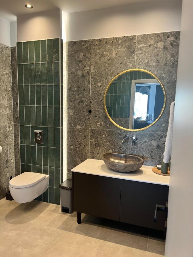 Cora May Central Villa With Private Pool 200M To The Beach 팔리라키 외부 사진